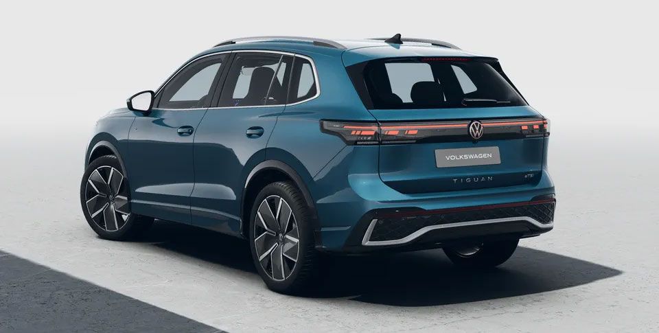 VW Tiguan R-Line in Ggr&uuml;n